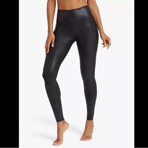Spanx | faux leather leggings size small